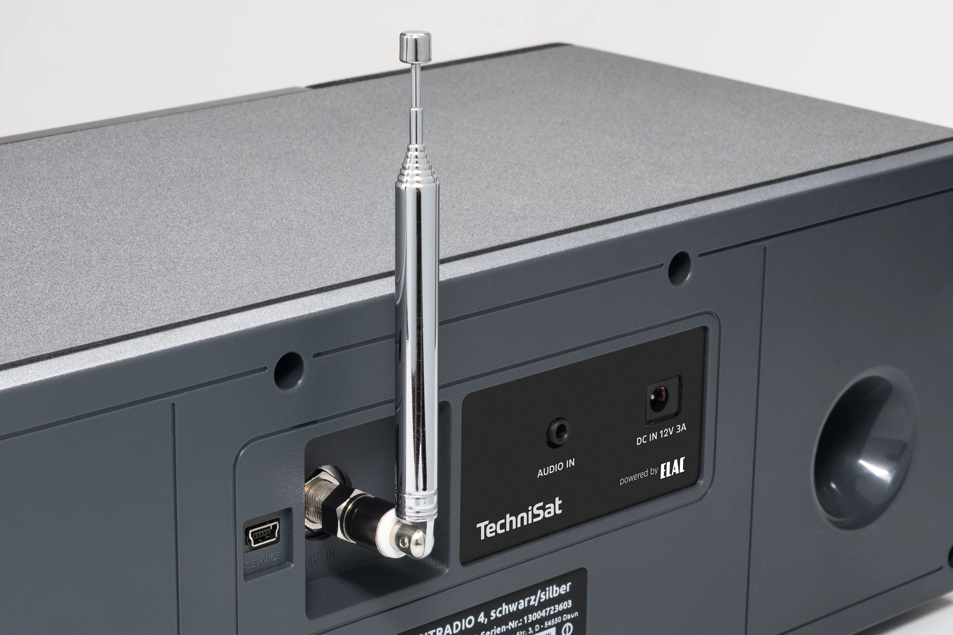 DAB+/FM Teleskop-Stabantenne Frontal, Front